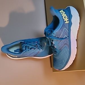 Hoka Women's Teal and White Athletic Shoes